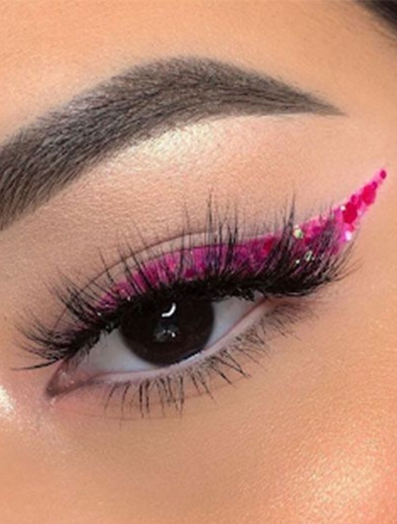 pink glittery winged eyeliner 